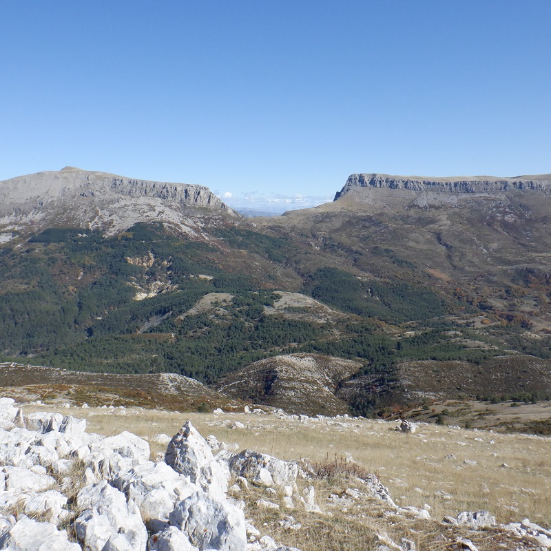 Panorama du Pavillon, côté face : mont Chiran et Mourre de Chanier !