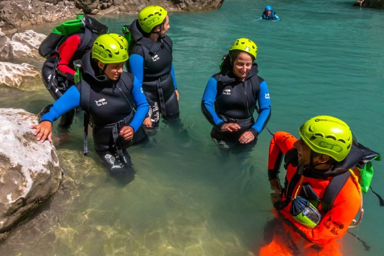 Canyoning découverte dans le Verdon avec Rocksiders