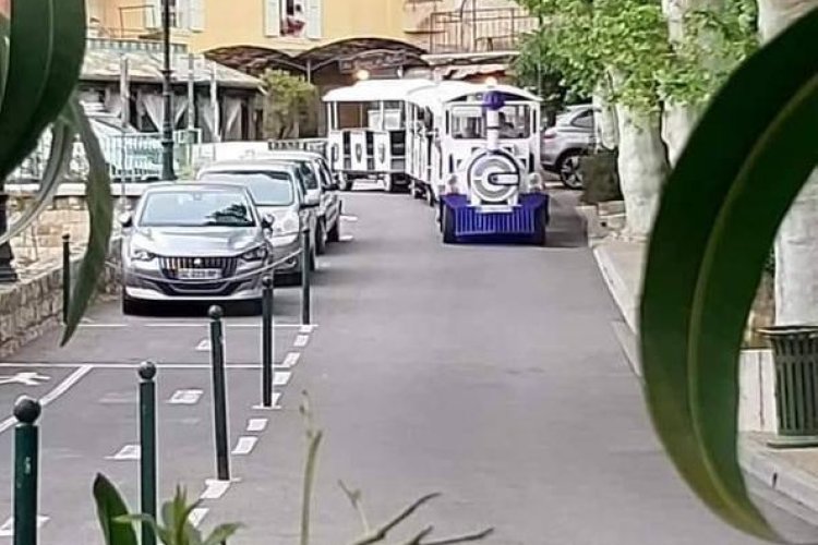 Le petit train des Alpes_Moustiers-Sainte-Marie