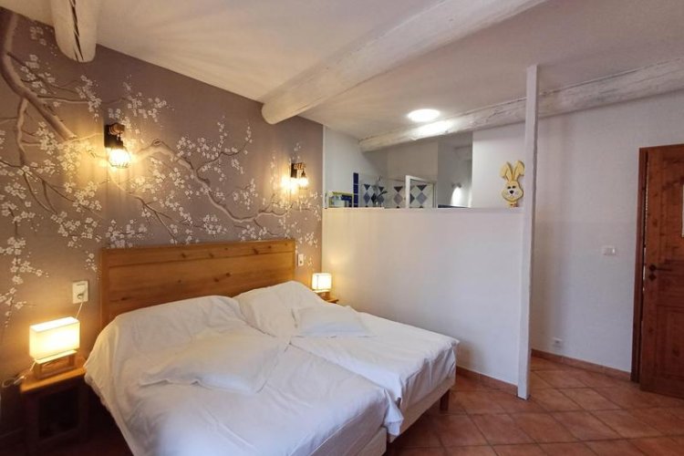 Chambre 1 Oustaou