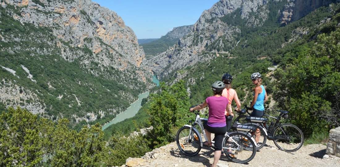 Moustiers-Sainte-Marie : un extraordinaire spot vélo & cyclotourisme !