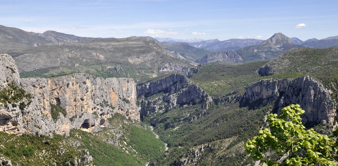 Le Parc Naturel Régional du Verdon, l’UNESCO Géoparc de Haute-Provence… La "crèche provençale" de Moustiers s’inscrit dans ces deux sublimes & incomparables territoires !