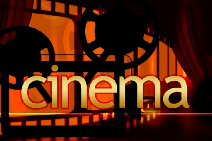 Outdoor cinema_Moustiers-Sainte-Marie Outdoor cinema_Moustiers-Sainte-Marie