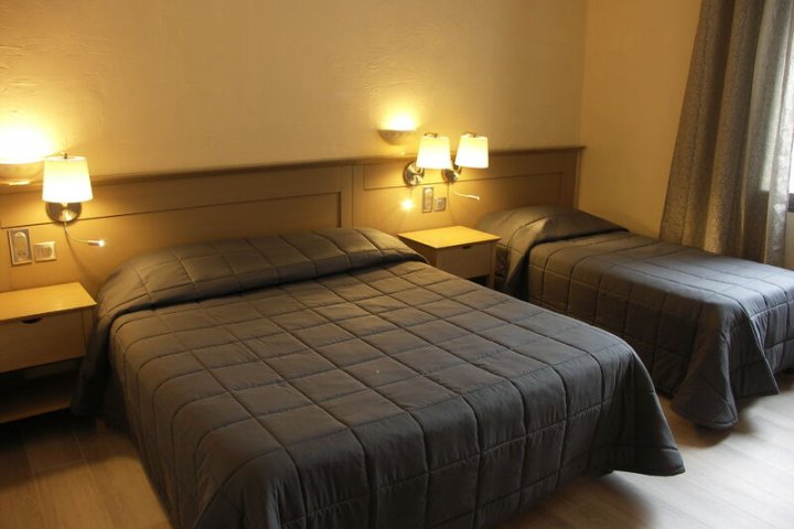 La Bonne Auberge La Bonne Auberge