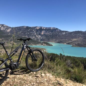 Vélo et lac de Sainte-Croix
