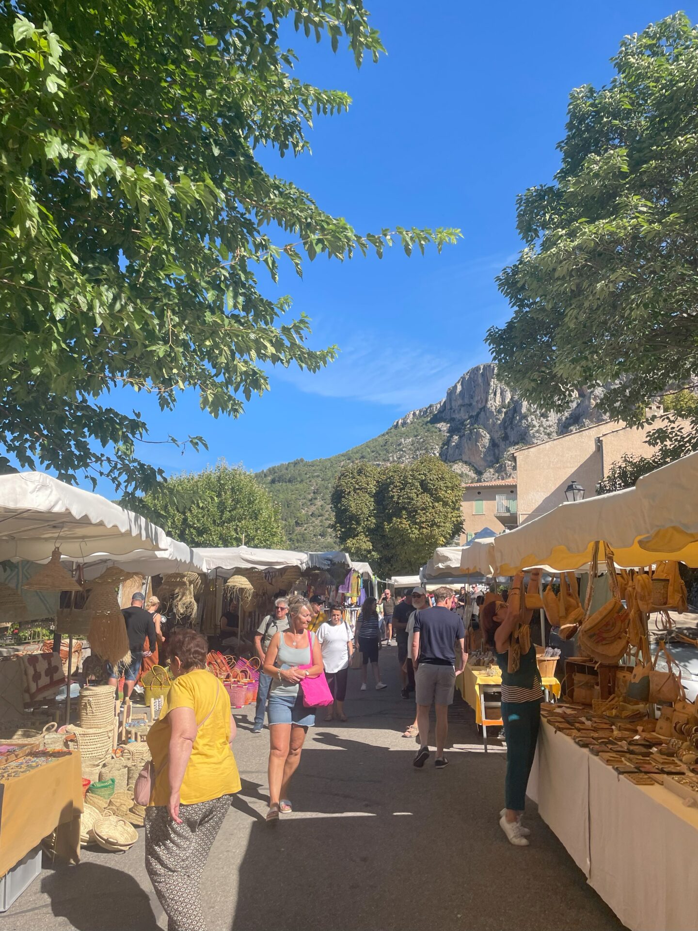 Marché Moustiers