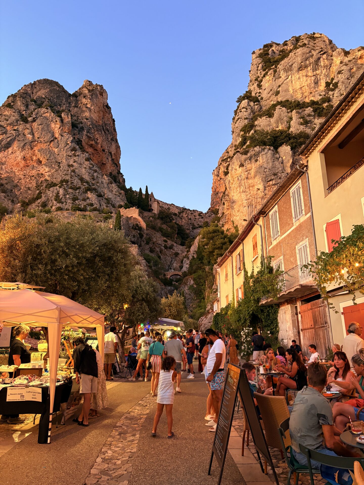 Top 10 questions about Moustiers-Sainte-Marie - Office de tourisme